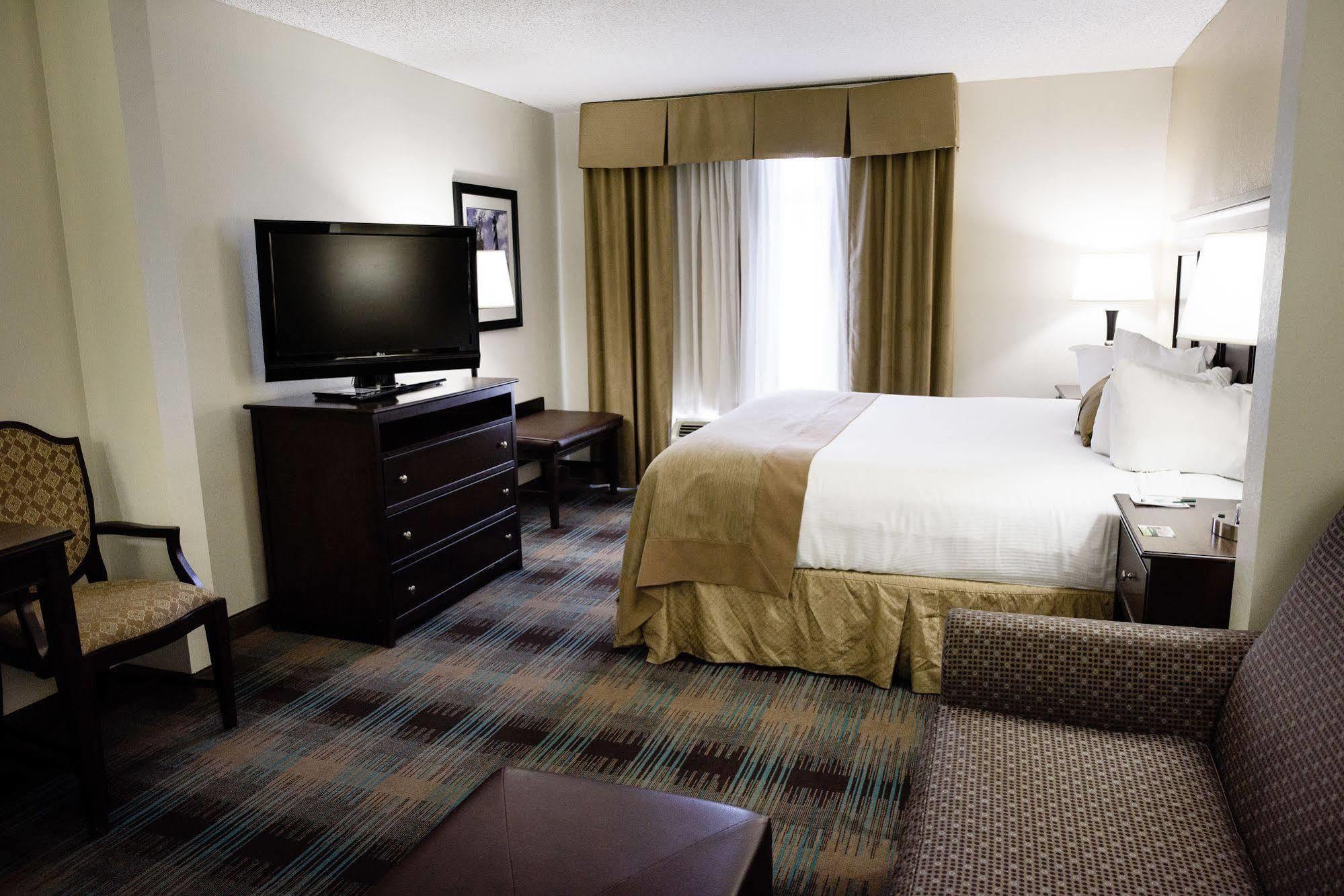 Spark By Hilton Greensboro Bagian luar foto